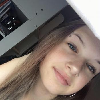 Oppas in Emmen (Drenthe): Eva