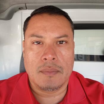 Babysitting job in Sabadell: babysitting job DARWIN