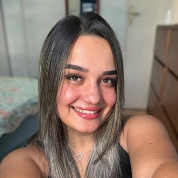 Babysitter in Teresópolis: Geovana