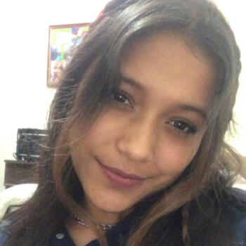Niñera en Morelia: Layla