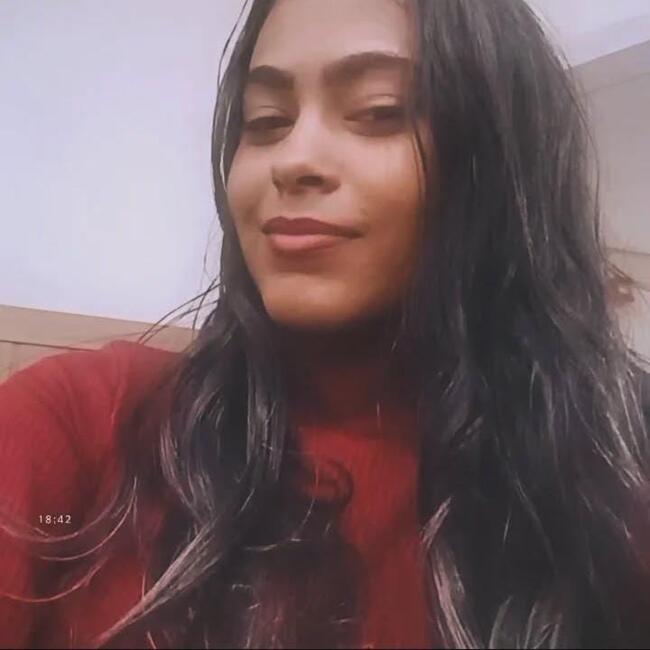 Babysitter in Paulista: Larisa