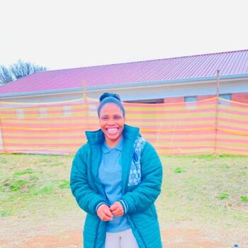 Babysitter Vosloorus: Nomusa