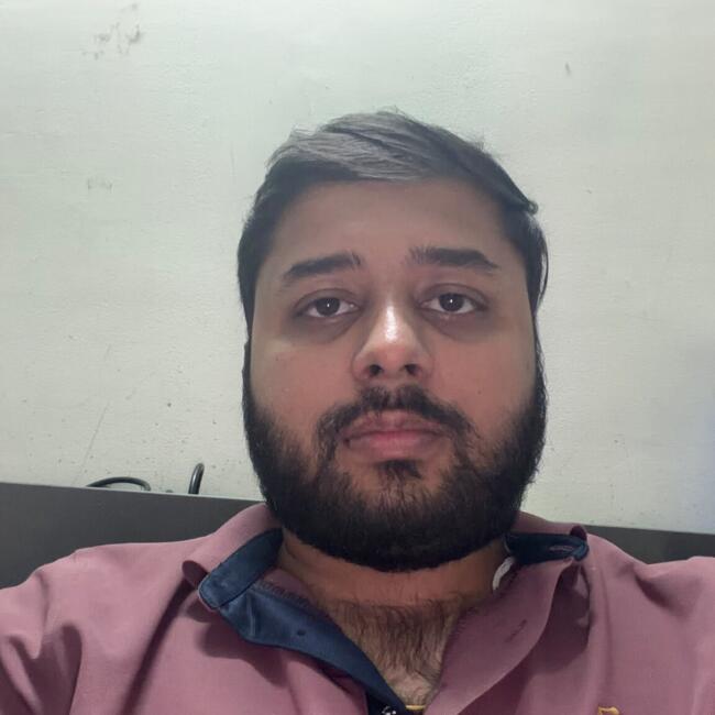 बम्बई में बेबीसिटिंग की नौकरी: Shubham
