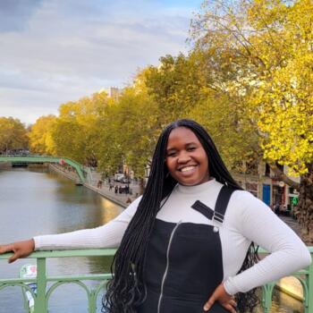 Babysitter in Harare: Tawana
