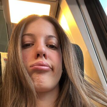 Babysitter Bolzano: Victoria