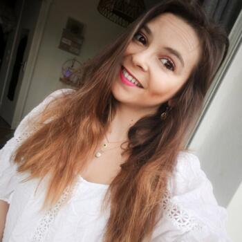 Baby-sitter Vancouver: Helena