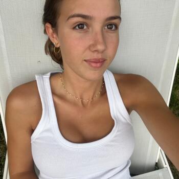 Babysitter in Girona: Cecília