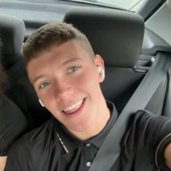 Babysitter in Cumbernauld: Ryan