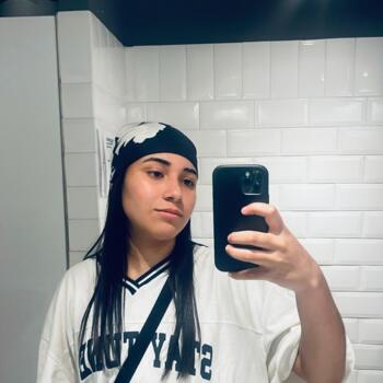 Babysitter in Montevideo: Nicole