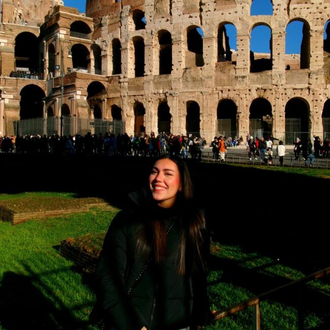 Babysitter in Genoa: Giorgia