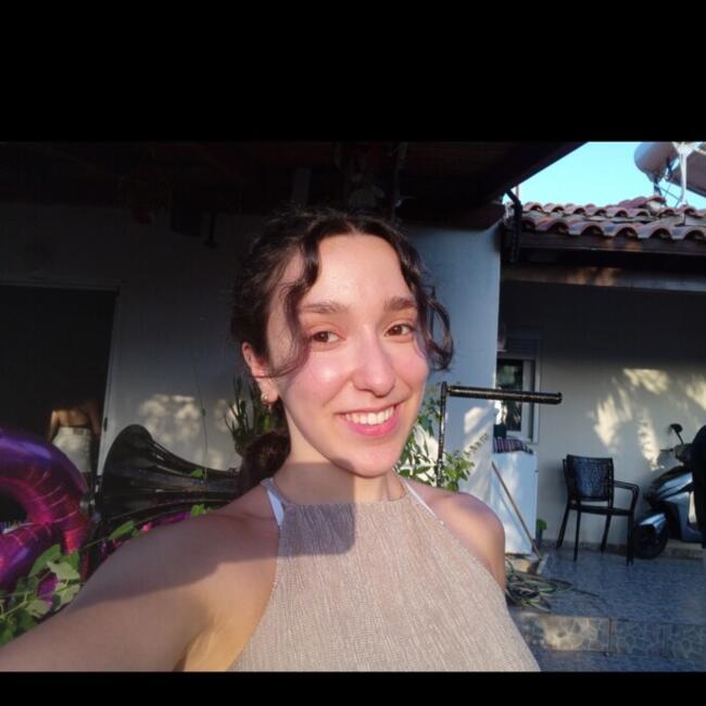 Babysitter in Komotini: Άσπα