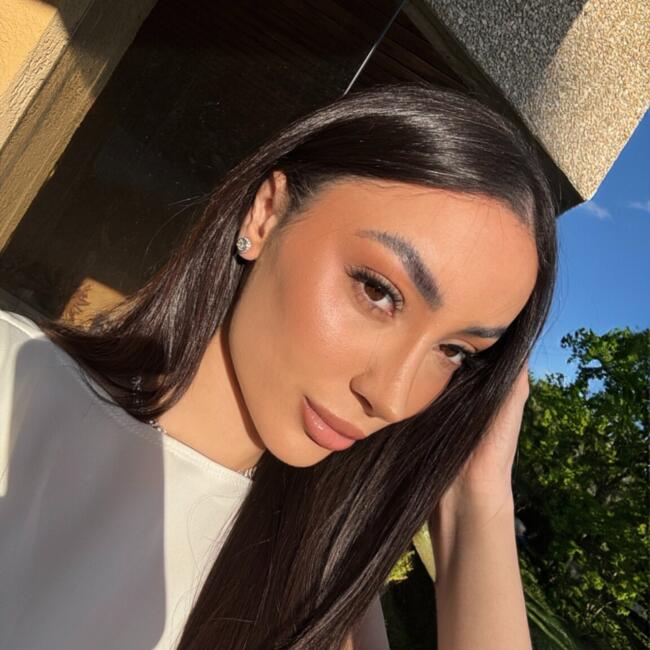 Baby-sitter in Bienne: Cindy