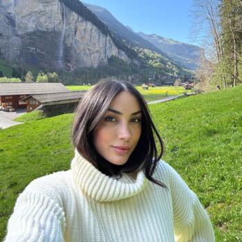 Babysitter Bienne: Cindy