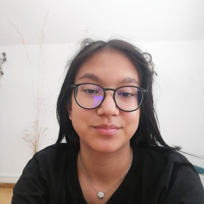 Babysitter in Zurich: Joelle