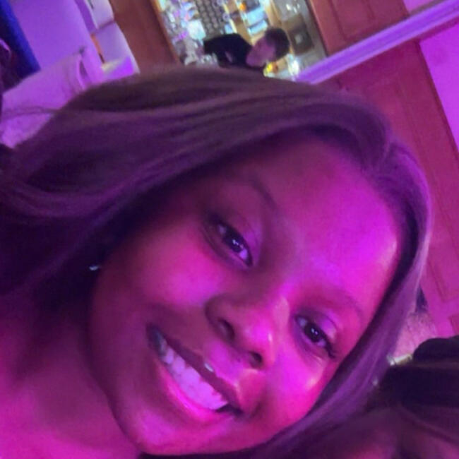 Babysitter in Dunstable: Alyssa