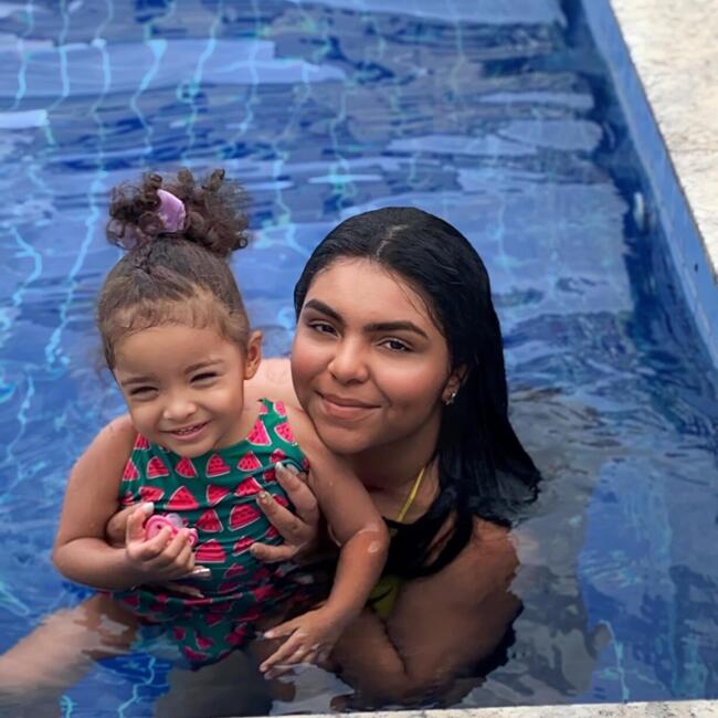 Babysitting job in Feira de Santana: Rana Gomez