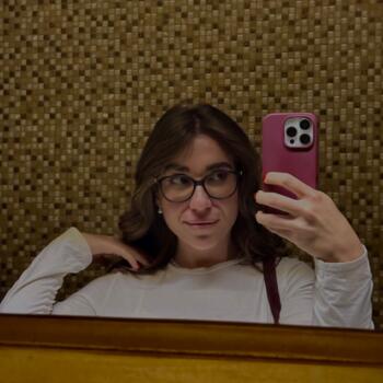 Babysitter a Napoli: Giulia