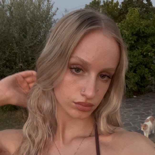 Babysitter in Mondolfo: Cloe