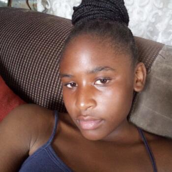 Babysitter in Soshanguve: Samara