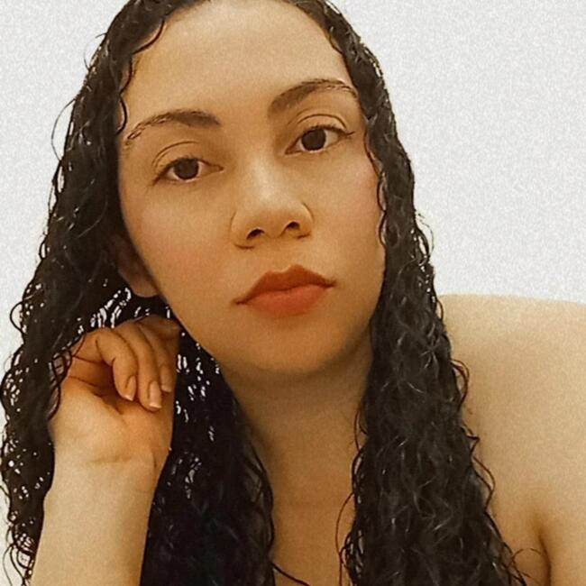 Babá em Fortaleza: Regina