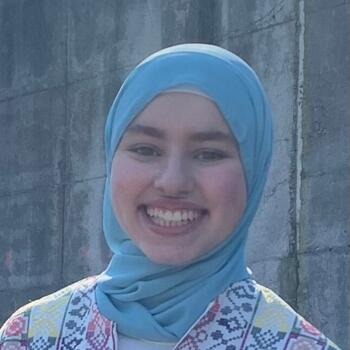 Babysitter a Genova: Mouna