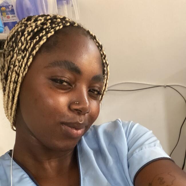 Niñera en Bogotá: Camila