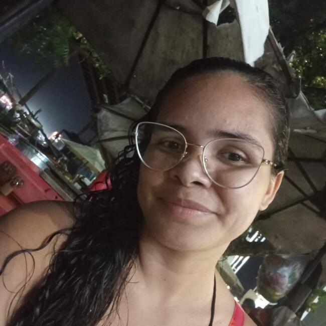 Babysitter in Fortaleza: Raiany