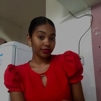 Babá em Lucena (Paraíba): Elen