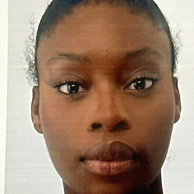 Babysitter in Saint-Denis: Amy