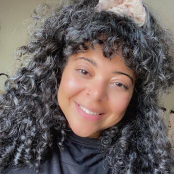 Δουλειά για babysitter στην περιοχή Έντμοντον: δουλειά φύλαξης παιδιών Jaime