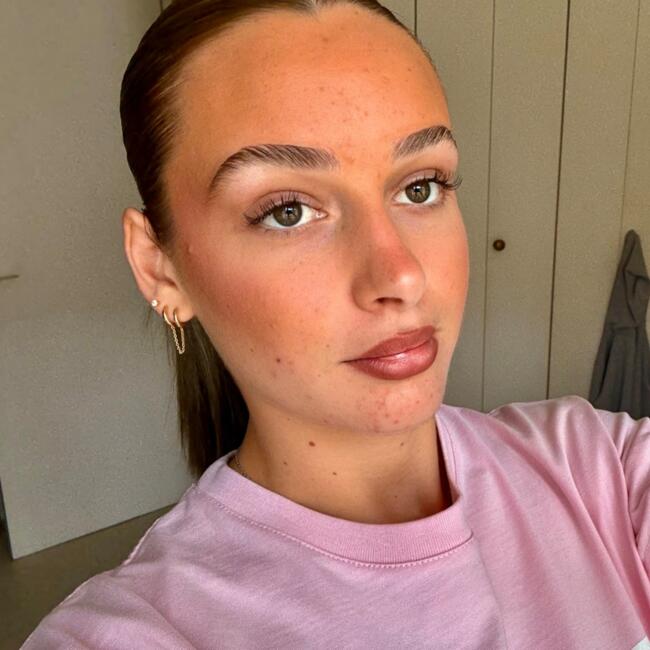 Babysitter in Chartres: Lily