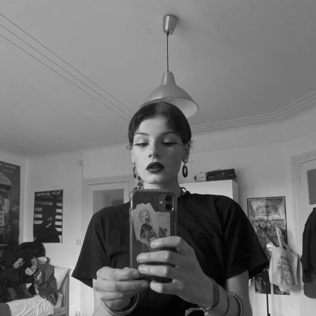 Babysitter in Nancy: Salomé