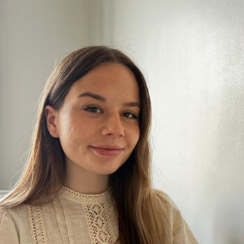 Babysitter in Lille: Charlotte