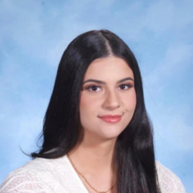 Babysitter in Staten Island: Janet