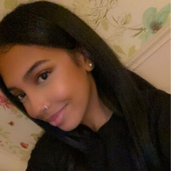 Babysitter in Gennevilliers: Zohra