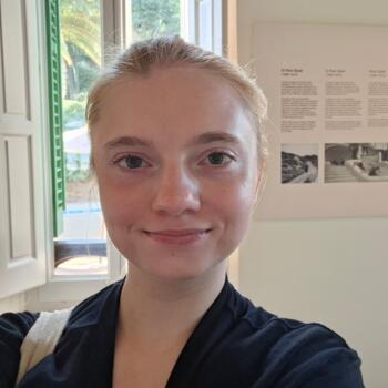 Babysitter in Cáceres: Amelia