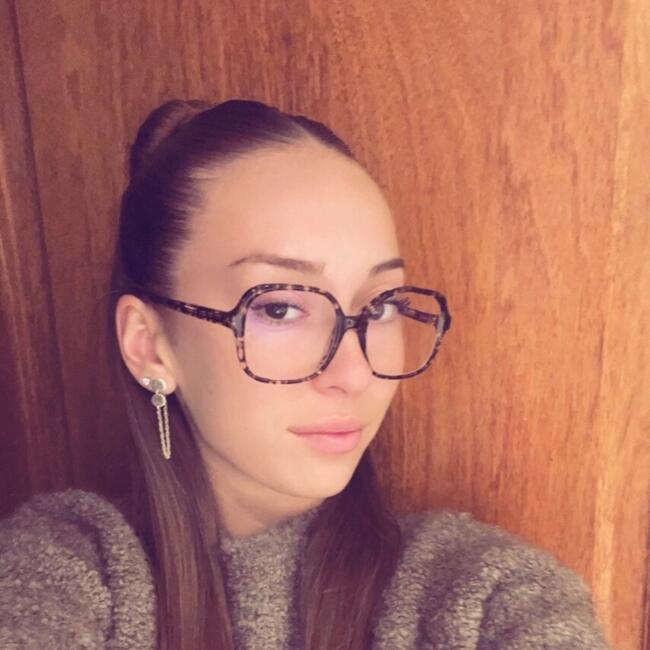 Babysitter in Le Beausset: Coline