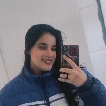 Babysitter in Pouso Alegre: Anakeyla