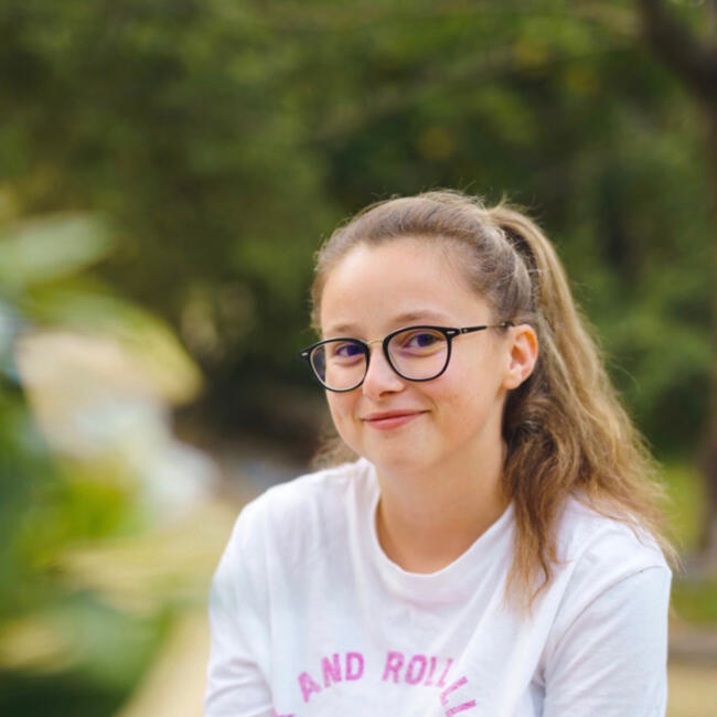 Nanny in Saint-Nazaire: Lucie