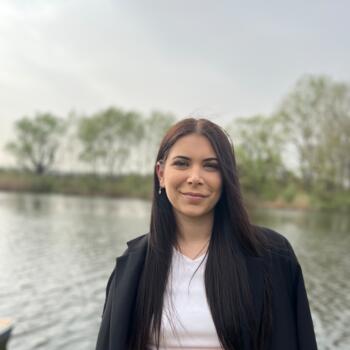 Niñera en Budapest: Dóra