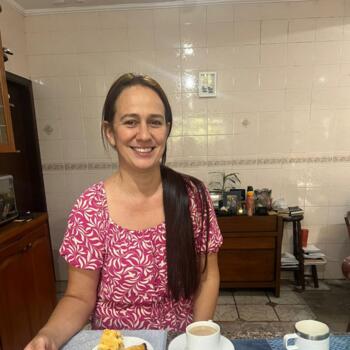 Babysitter in Pedra Bela: Priscila
