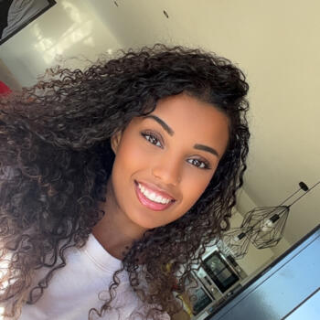 Babysitter in Nîmes: Siham