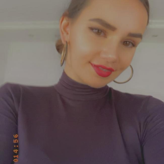 Ama em Montijo: Vivian