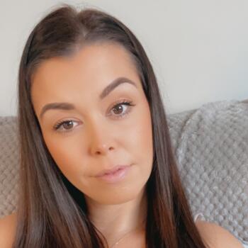 Babysitter in Stoke-on-Trent: Tonia
