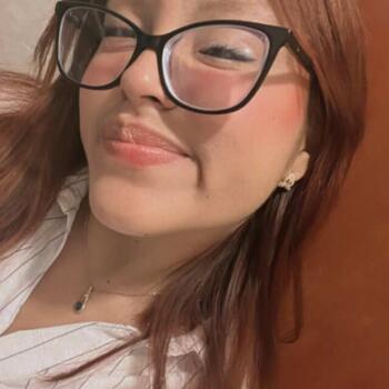 Babysitter in Ate: Mahely