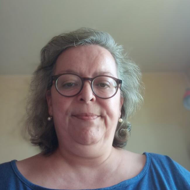 Babysitter in Auxerre: Emmanuelle