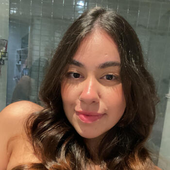Babysitter in Sydney: Bia