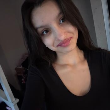 Babysitter in Oakdale (California): Stephanie