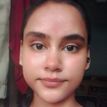 Babysitter in New Delhi: Nayda