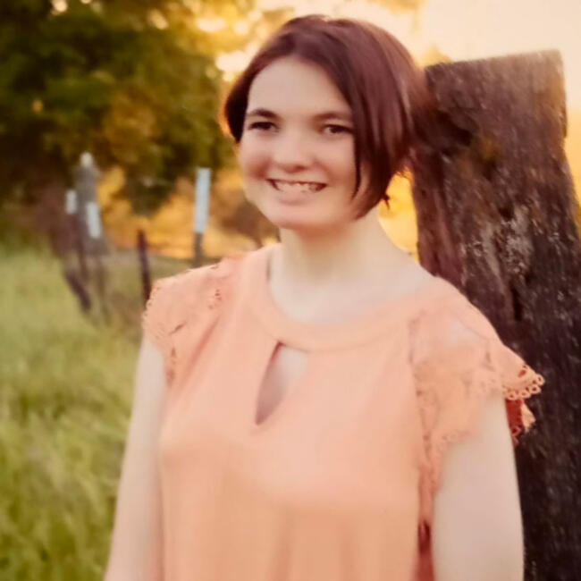 Babysitter in Sacramento: Mackenzie